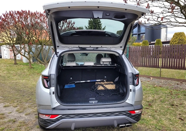 Hyundai Tucson cena 113200 przebieg: 59600, rok produkcji 2021 z Katowice małe 22